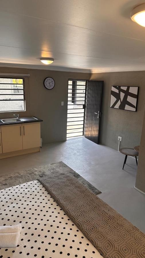 One Home Pretoria-Noord Εξωτερικό φωτογραφία
